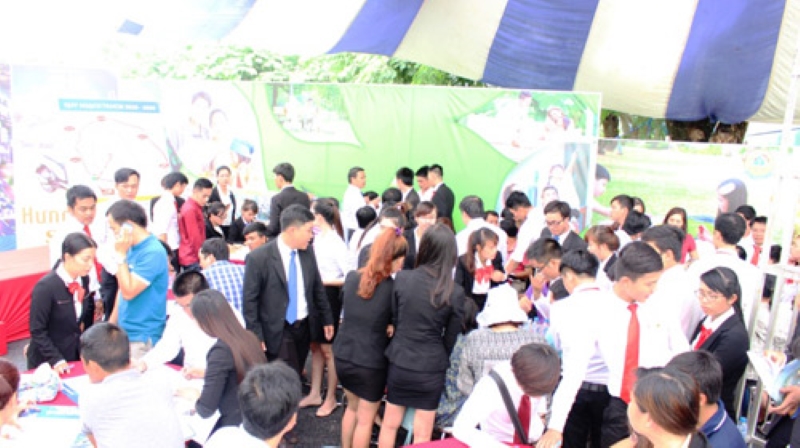 Phố thương mại Hưng Phú
