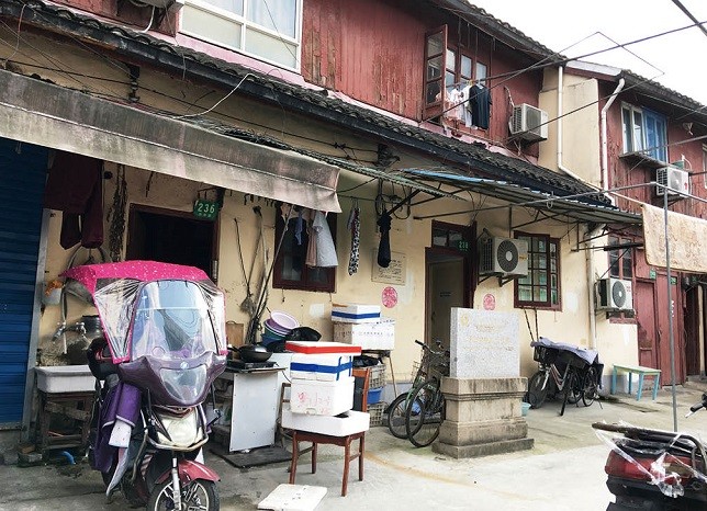 Khu nhà trọ công nhân
