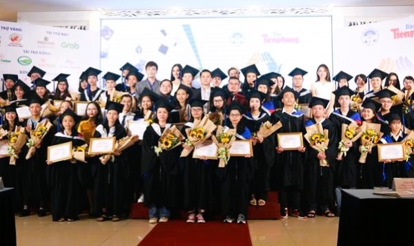 THẮNG LỢI GROUP ĐỒNG HÀNH CÙNG CHƯƠNG TRÌNH “NÂNG BƯỚC THỦ KHOA 2019”
