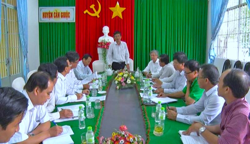 Phó Chủ tịch UBND tỉnh - Phạm Văn Cảnh phát biểu tại buổi làm việc