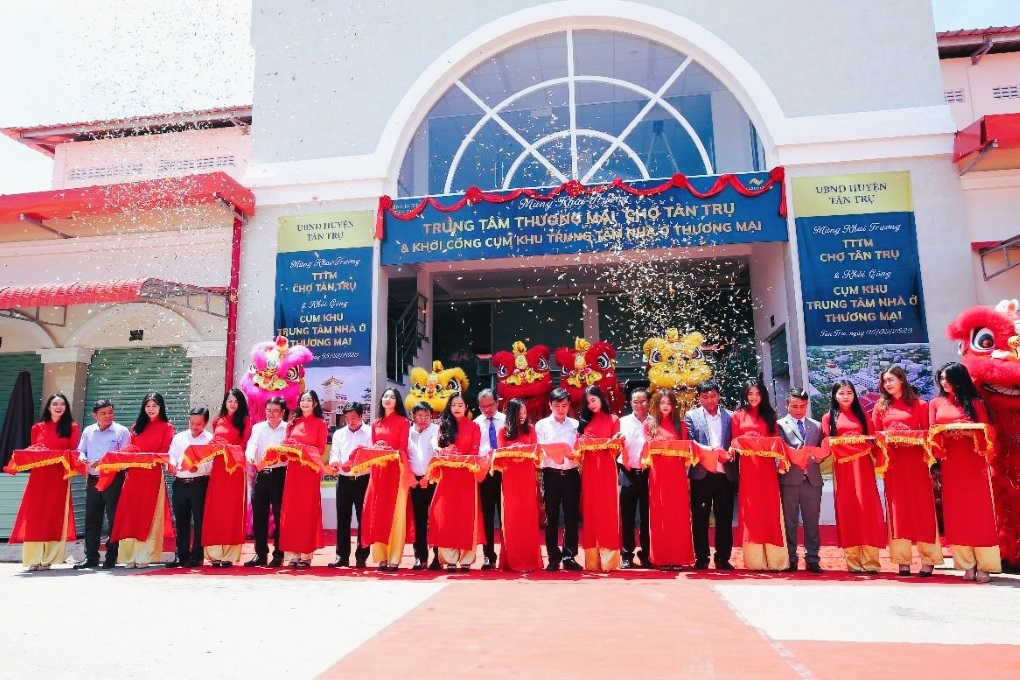 Thắng Lợi Group khai trương TTTM Chợ Tân Trụ