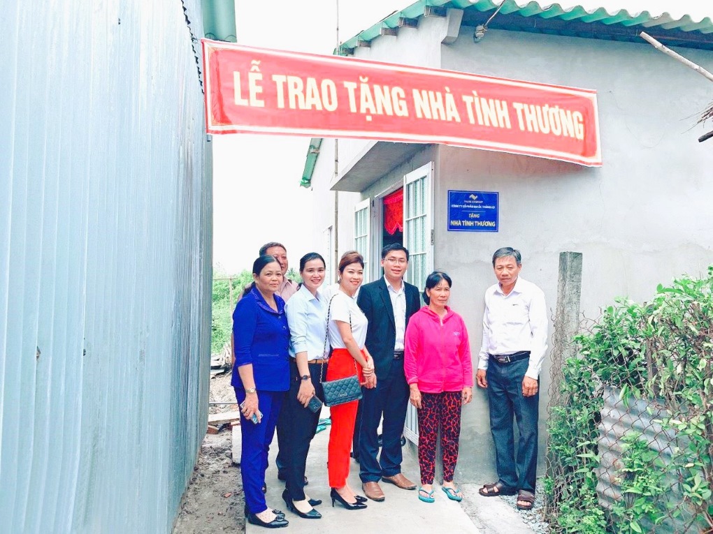 Thắng Lợi Group trao nhà tình thương cho hộ nghèo tại Long An