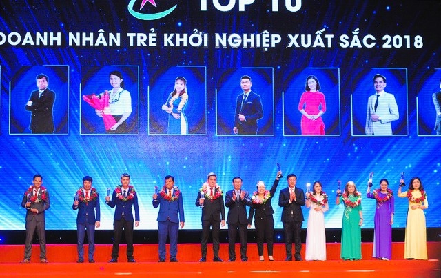 Ceo Thắng Lợi Group nhận giải thưởng Top 10 Doanh Nhân Trẻ Khởi Nghiệp xuất sắc 2018